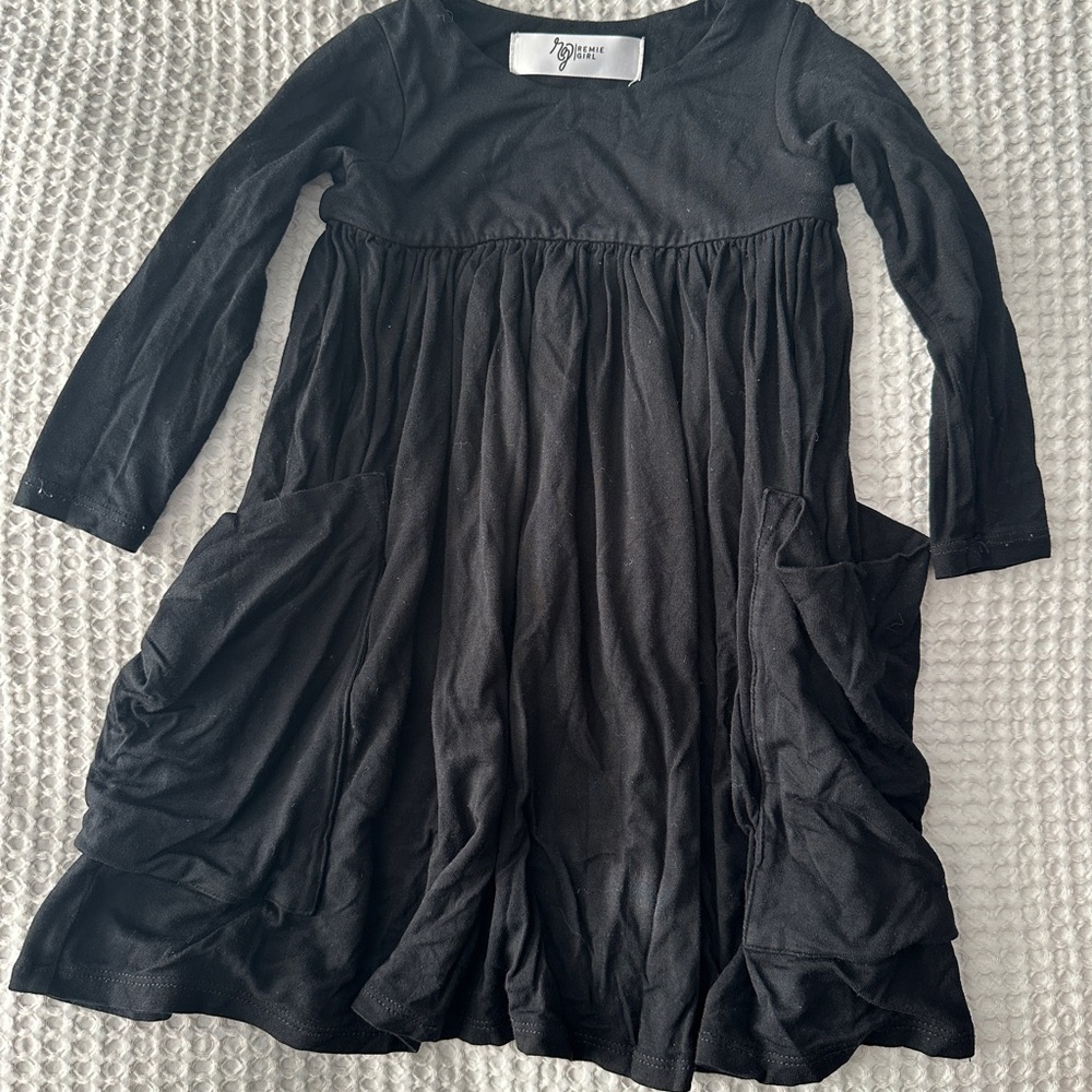 Charming Black Kids Dress with Pockets